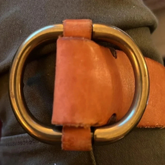 Gap Vintage Tobacco Brown British Distressed Leather
Belt with Brass Buckle XS - Picture 3 of 16